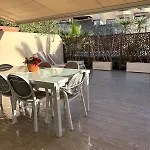 Gurugu House